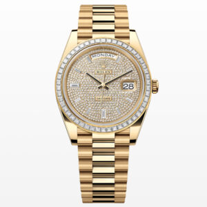 Rolex Day-Date 40 Oyster 40 mm yellow gold and diamonds